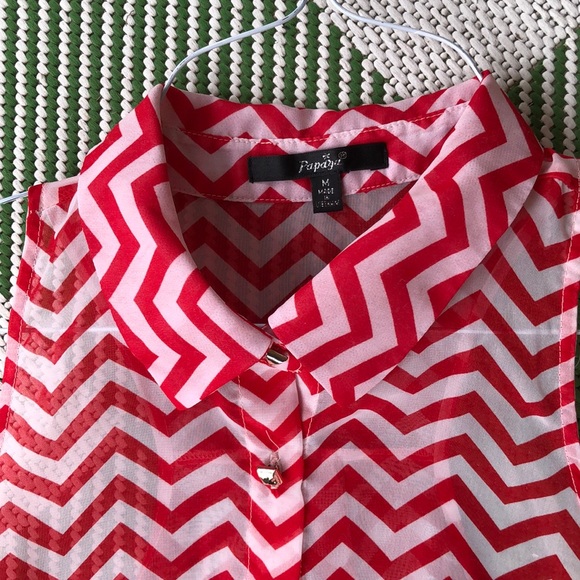 Papaya sheer red and white zigzag sleeveless top - Picture 2 of 4